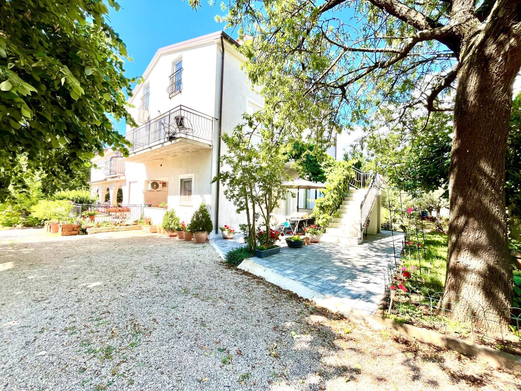 Apartment Πόρετς Εξωτερικό φωτογραφία